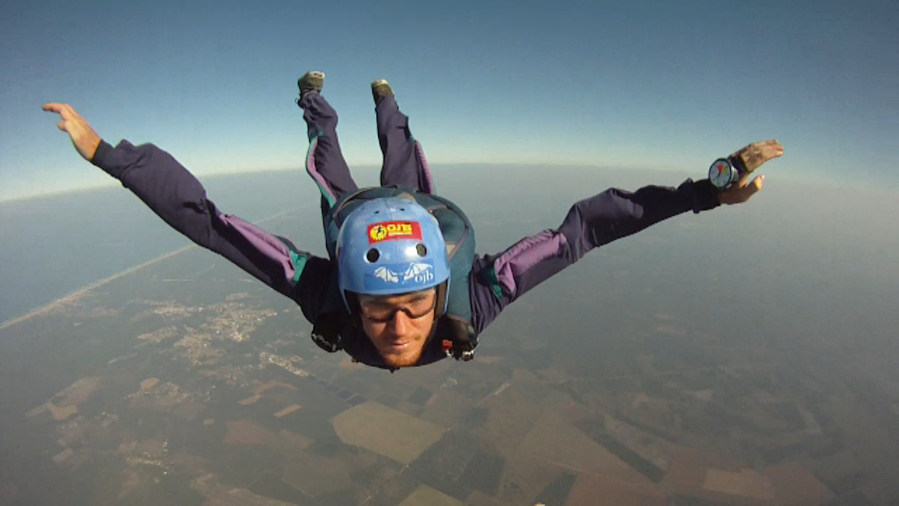 jump pac mike davy skydiving